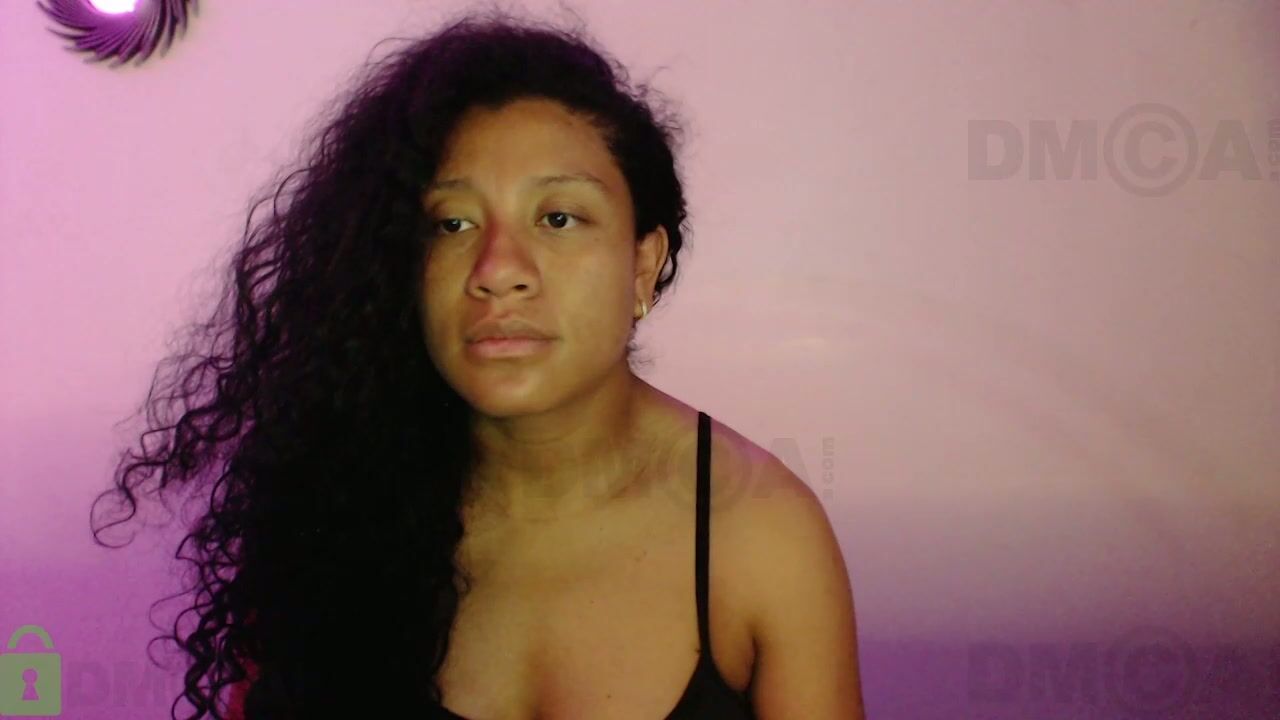 sophiia_dreams chat sex 12-17-2025