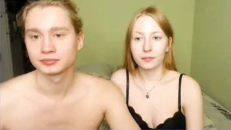 Lessyxjhony cam video 17-Dec-25