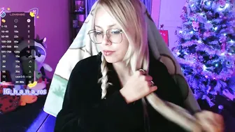7hana7 petite (12-17-2025)