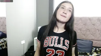 Caritoluna_ petite 17-Dec-25
