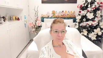 prettyblackeyes cam chat 12/17/2025