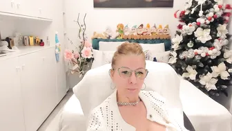 prettyblackeyes cam chat 12/17/2025