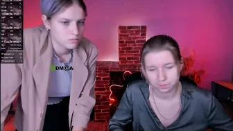 gloria_bubble chat cam porn 17-Dec-2025