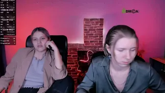 gloria_bubble chat cam porn 17-Dec-2025