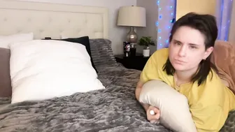 Officiallyonlytams milk cam sex