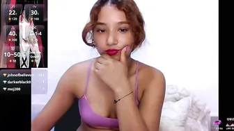 Natzurit show naked