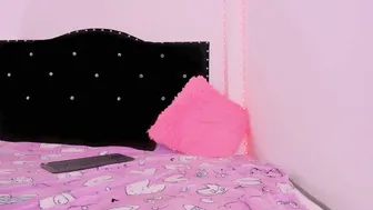 Ainharaa_1 naked 17-Dec-2025