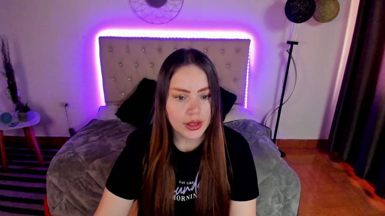 _crystal12 sex cam 17-Dec-25
