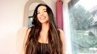 Naila18 12-17-2025