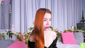 Amelia_skyy 12/17/2025 smalltits