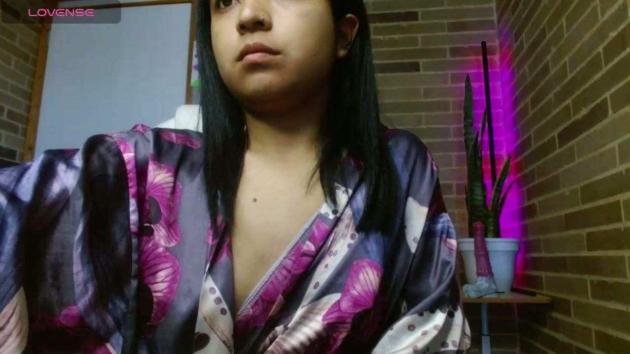 helenacyruss666 nude cam video - 12-17-2025