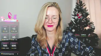 Whitneypunnch (12/17/2025)