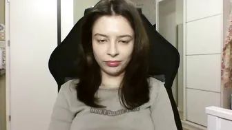 Laricenature webcam show 12-17-2025