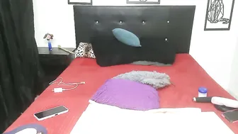 Mhia1972 hot live cam video (12-17-2025)