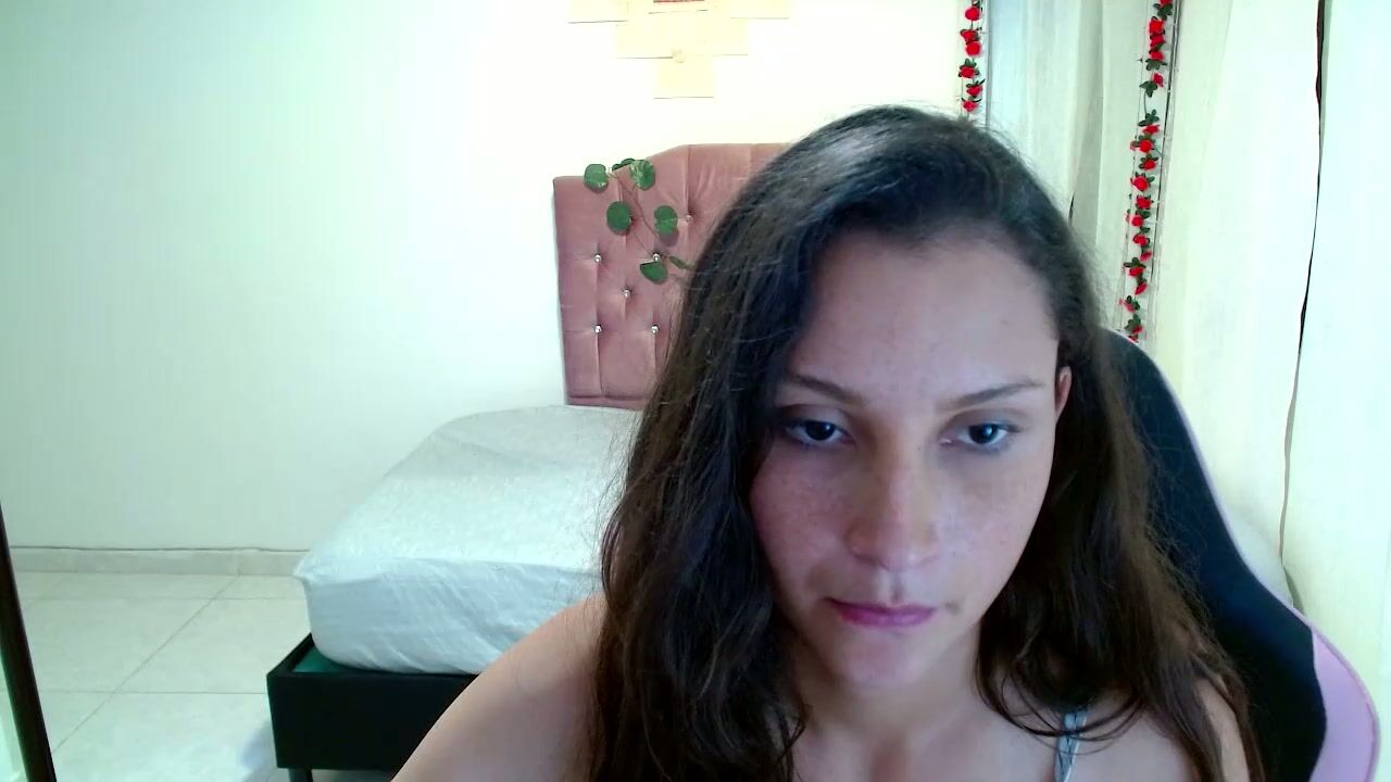 Scarlet771776 18-Dec-25 natural20