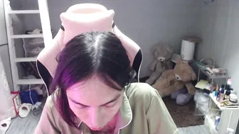 Monstercockselfsuck sex cam chat (12-17-2025)
