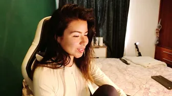 alice_middle01 recorded nude video 479328