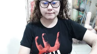 Curly_greeneyed video chat porn 17-Dec-25