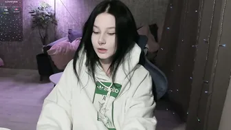 Alinegreeeen porn cam video (12/17/2025)