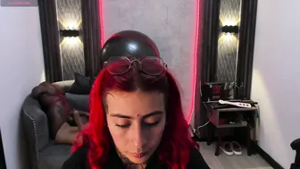 _selene_red 06/10/2025