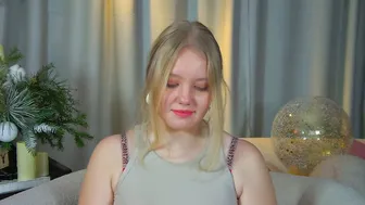 emilyevansen hot live cam video 17-Dec-25