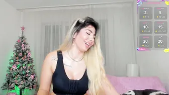 belle_hallle 18 December 2025 bigass