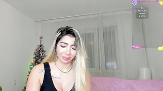 belle_hallle 18 December 2025 bigass