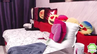 asweetmaya milf 12/18/2025