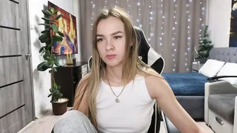 Ange1ok lovense cam nude