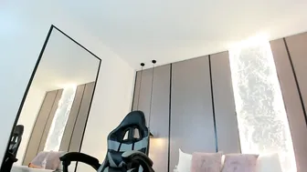 zoee_zi squirt 18 December 2025