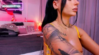 iammazeekiin30 recorded nude video 481221