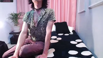 Monsterhole91 femboy 12/18/2025