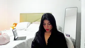 aliciabiden recorded nude video 481417