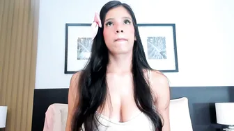 catalina_jolie camvideo (12/18/2025)