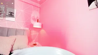 dolly_zoe 18-Dec-2025