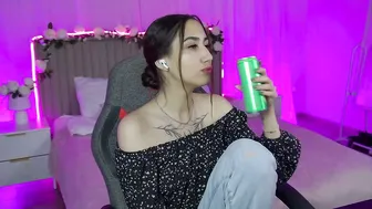 rebeckathornton feet - (12-18-2025)