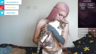 Charlotbelucci_ cock 12/18/2025