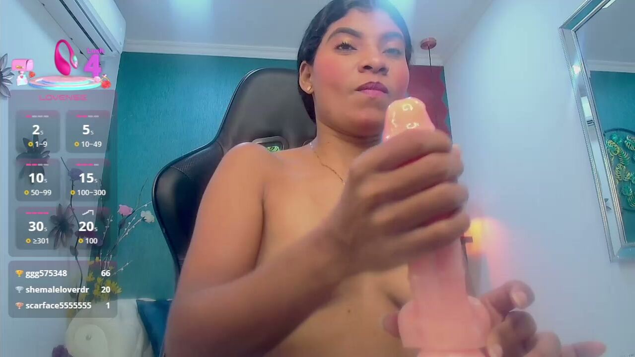 miagreys1 webcam video 12-18-2025