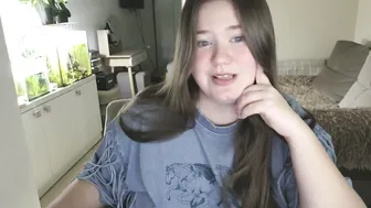 remirann_ 12-18-2025 bigboobs