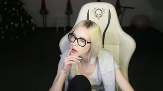 livehub054 recorded nude video 483482