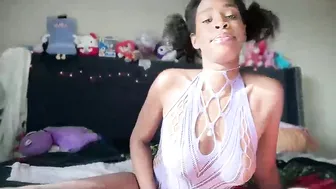Cum2charmxx (12-18-2025) sex video