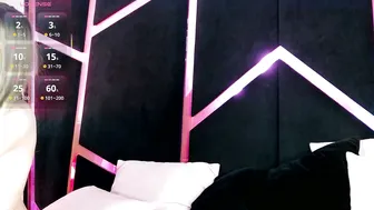 Breezelle nude cam 18-Dec-25