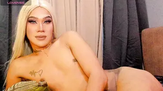 asian_cumsawyer recorded nude video 484037