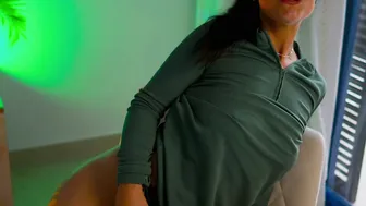 Anabelcurvy bigtits (12/18/2025)