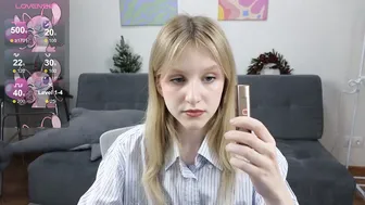 Kisschristie__ tease - 12-18-2025