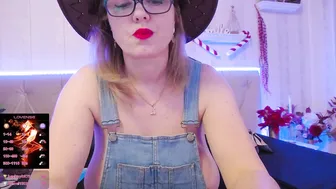 ladyjeen 12/18/2025 cam nude