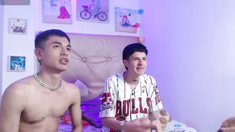 iam_lukas__ ohmibod cam