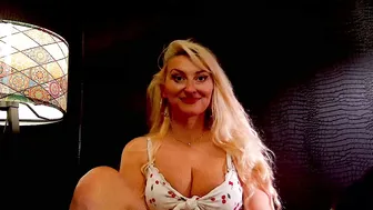 Leticiareys blonde 18 December 2025