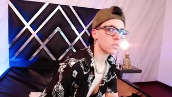 spencerm_ strapon - (12/19/2025)