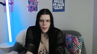 Dona_mafia video cam (12-19-2025)